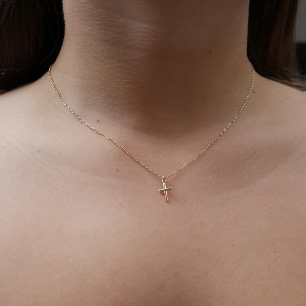 14K Gold Vertical Cross Necklace 