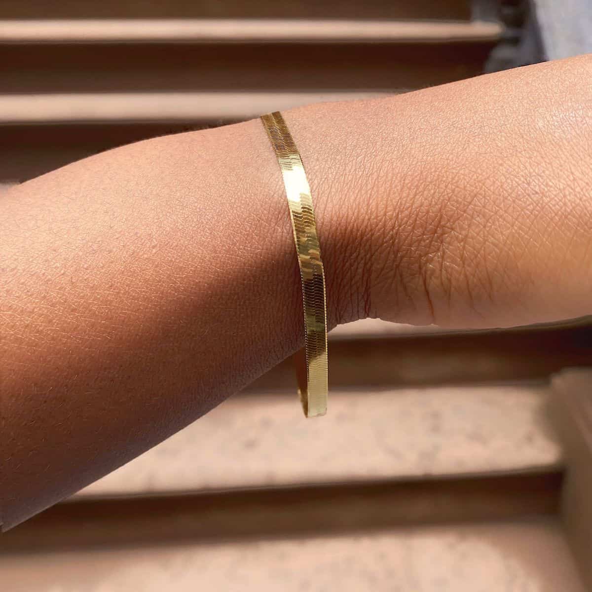 14K Gold Herringbone Chain Bracelet 